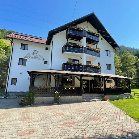 Regina Muntilor A Hotel Моечу де Жос Екстериор снимка